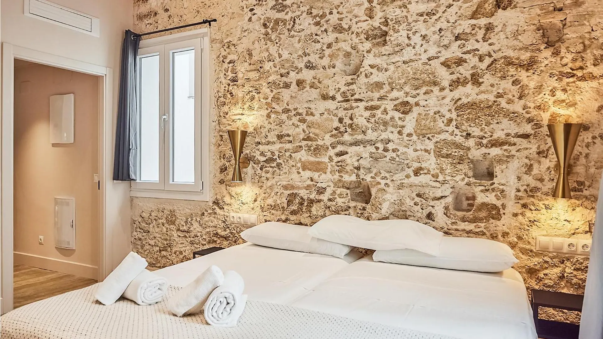 Awesome Apartment In Cadiz With Kitchen Испания