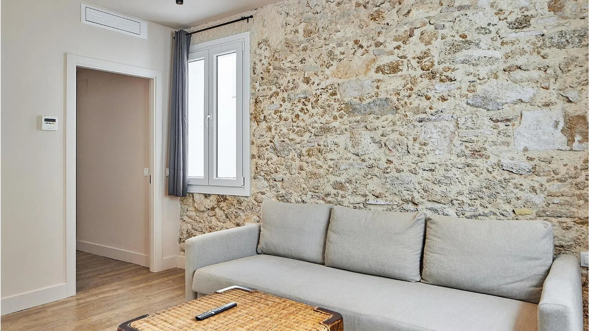 Awesome Apartment In Cadiz With Kitchen Испания